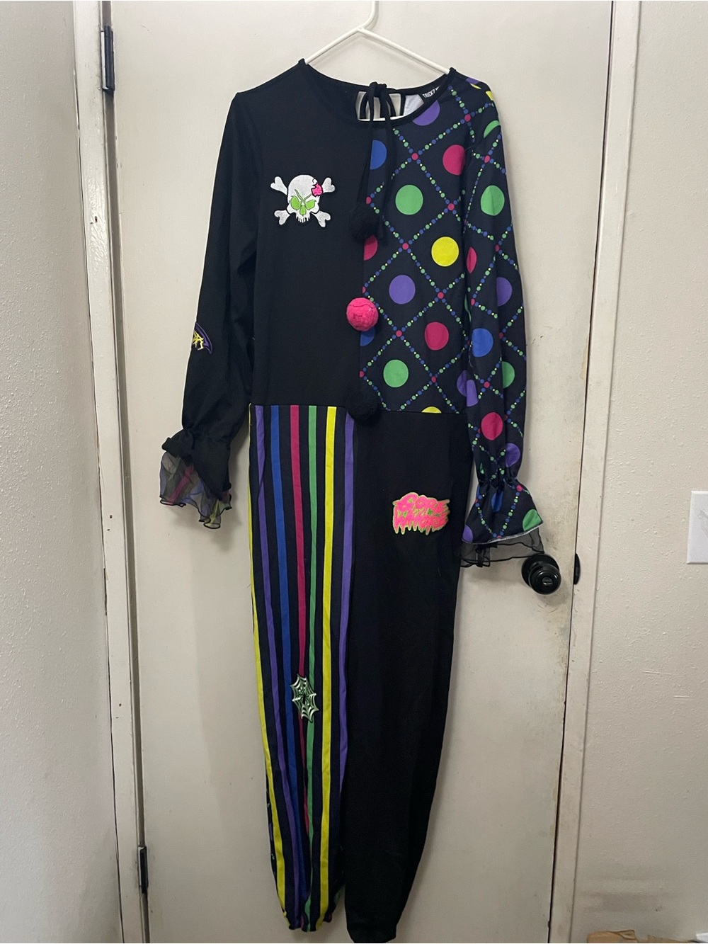 Dolls Kill Trickz N Treatz Graffiti Giggles clown costume size XS NWT